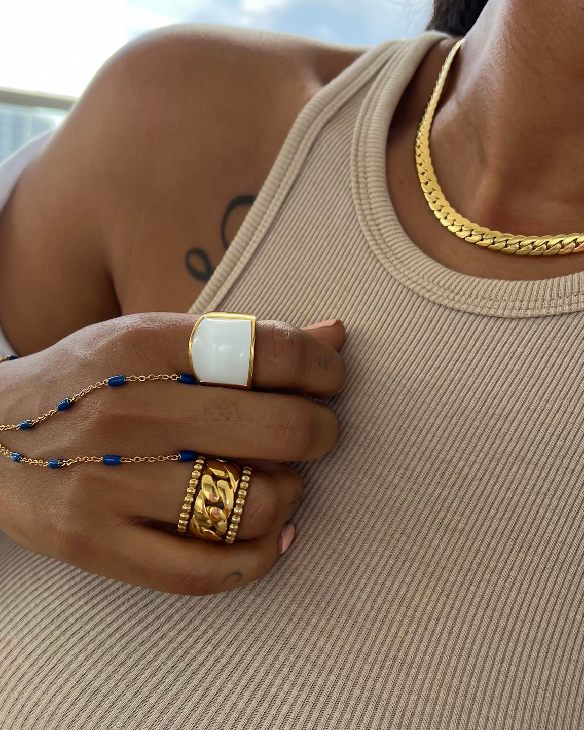 IRIS - GOLD & PEARL