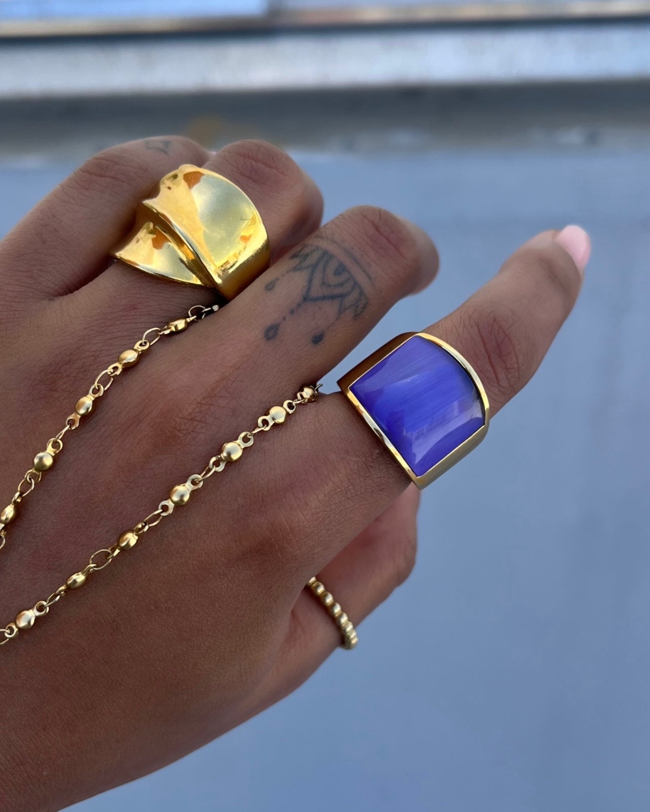 IRIS - GOLD & AMETHYST