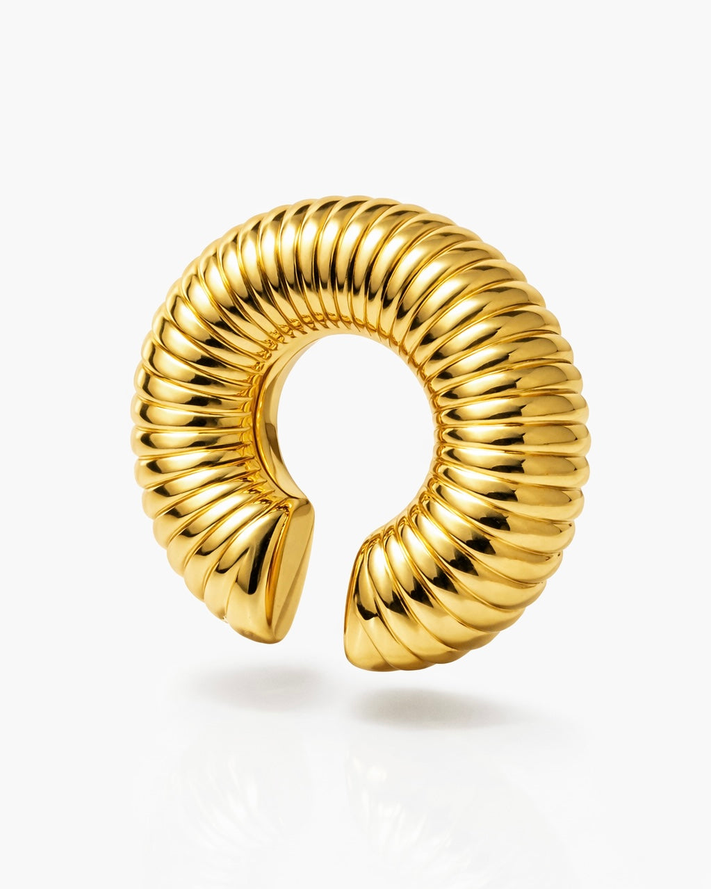 JAI EAR CUFF - FLUTED GOLD