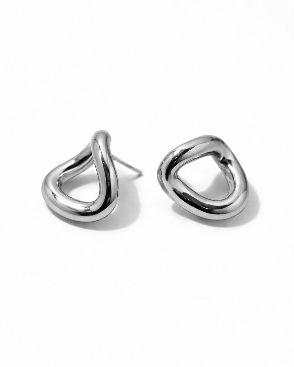 AURORA STUDS - SILVER