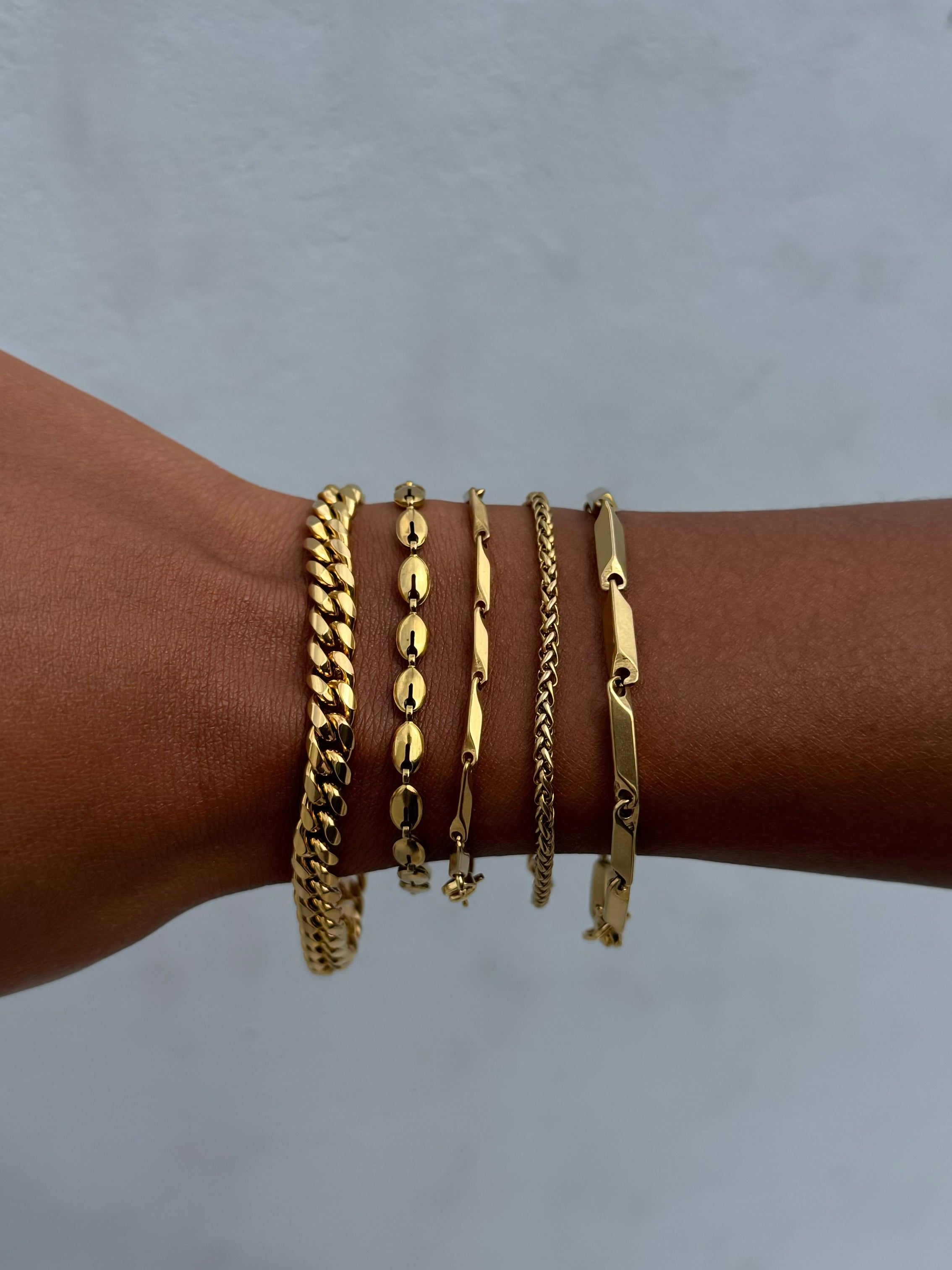 MAEVE BRACELET - GOLD
