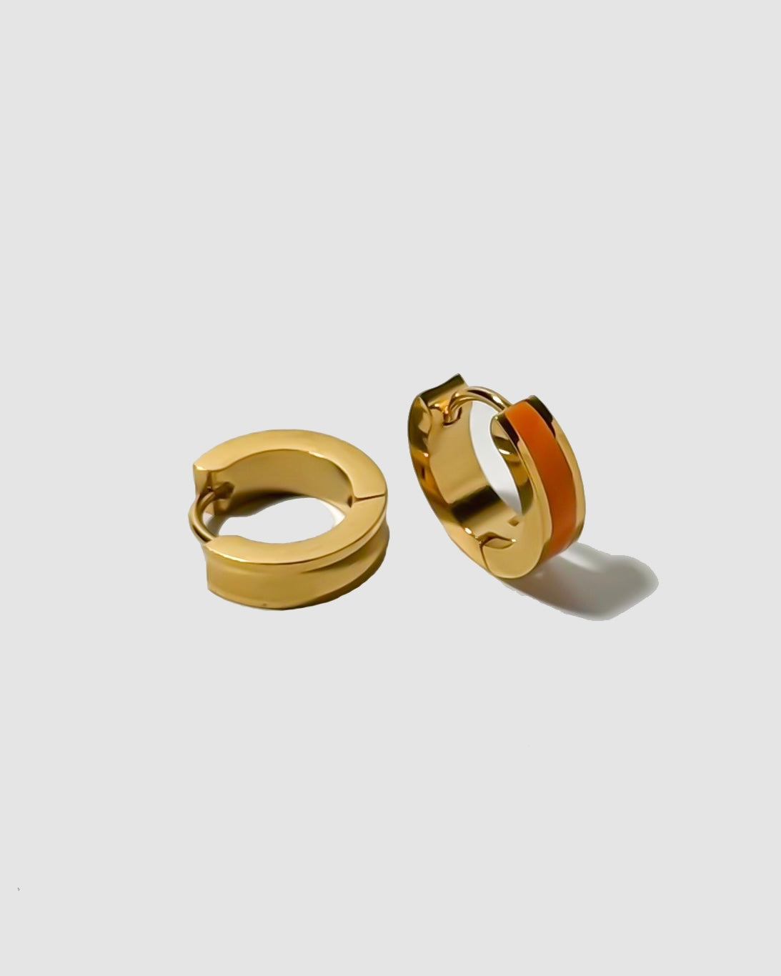 ENAMEL HUGGIES - TANGERINE