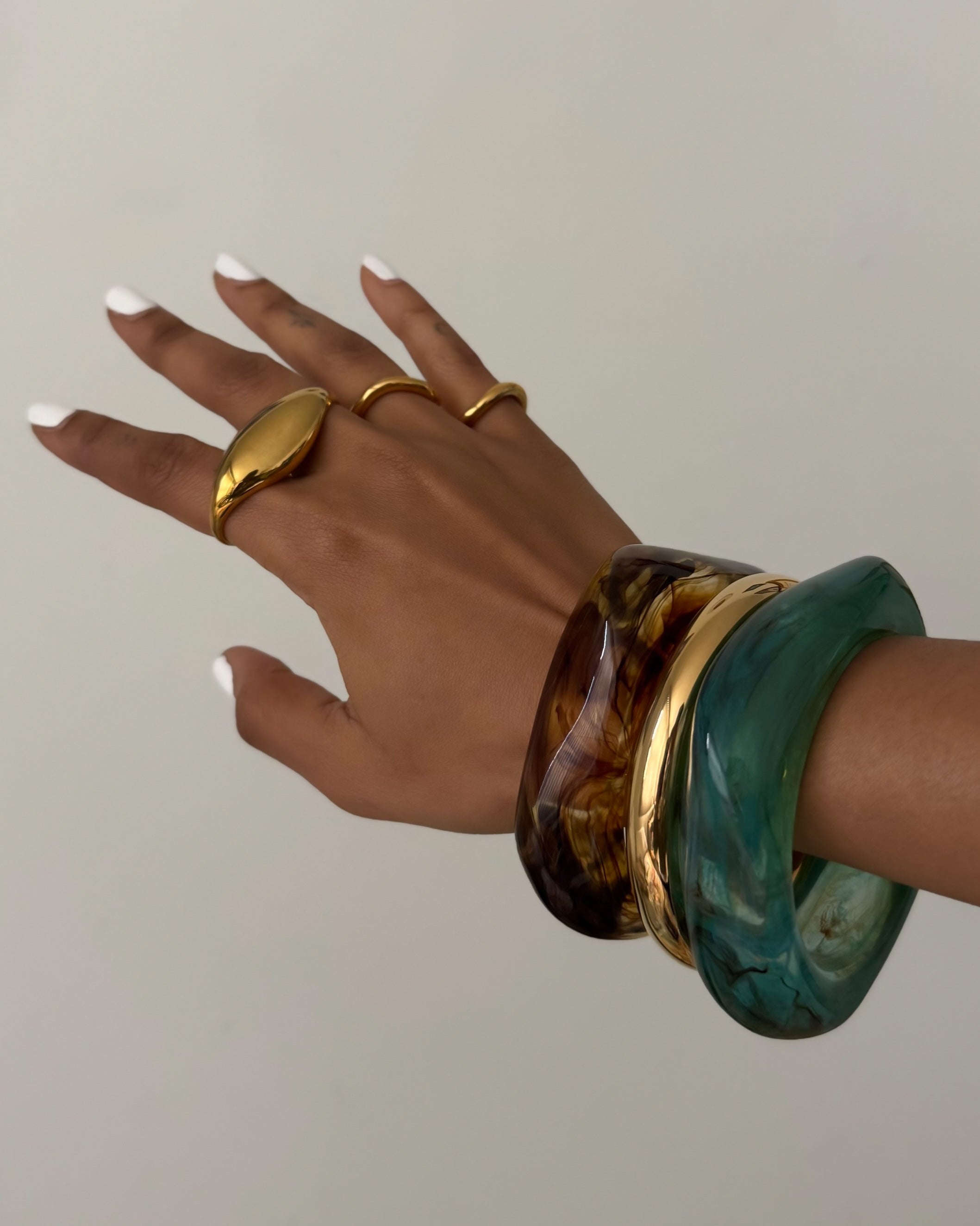 LUMÉ BANGLE - SMOKY QUARTZ