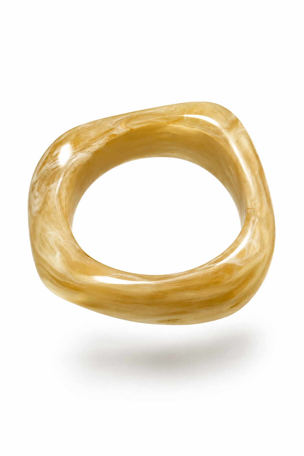 LUMÉ BANGLE - BUTTER PEARL