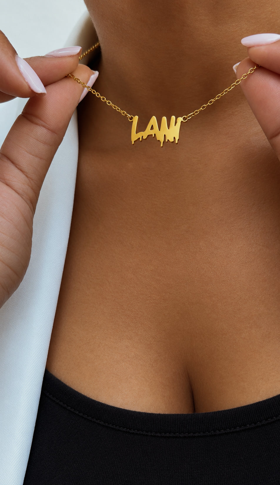 GRAFFITI NAMEPLATE NECKLACE