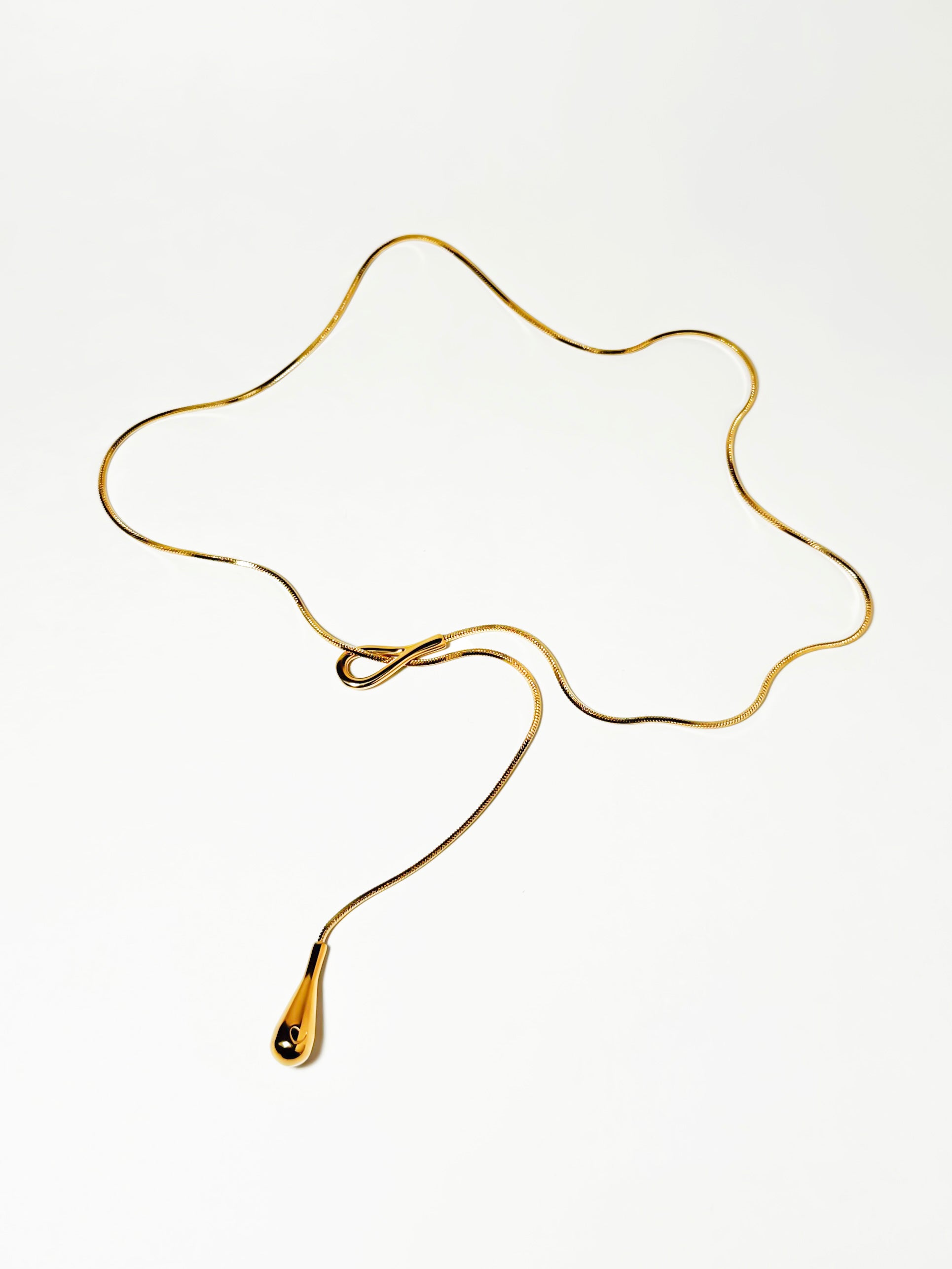 LIORA DROP NECKLACE - GOLD
