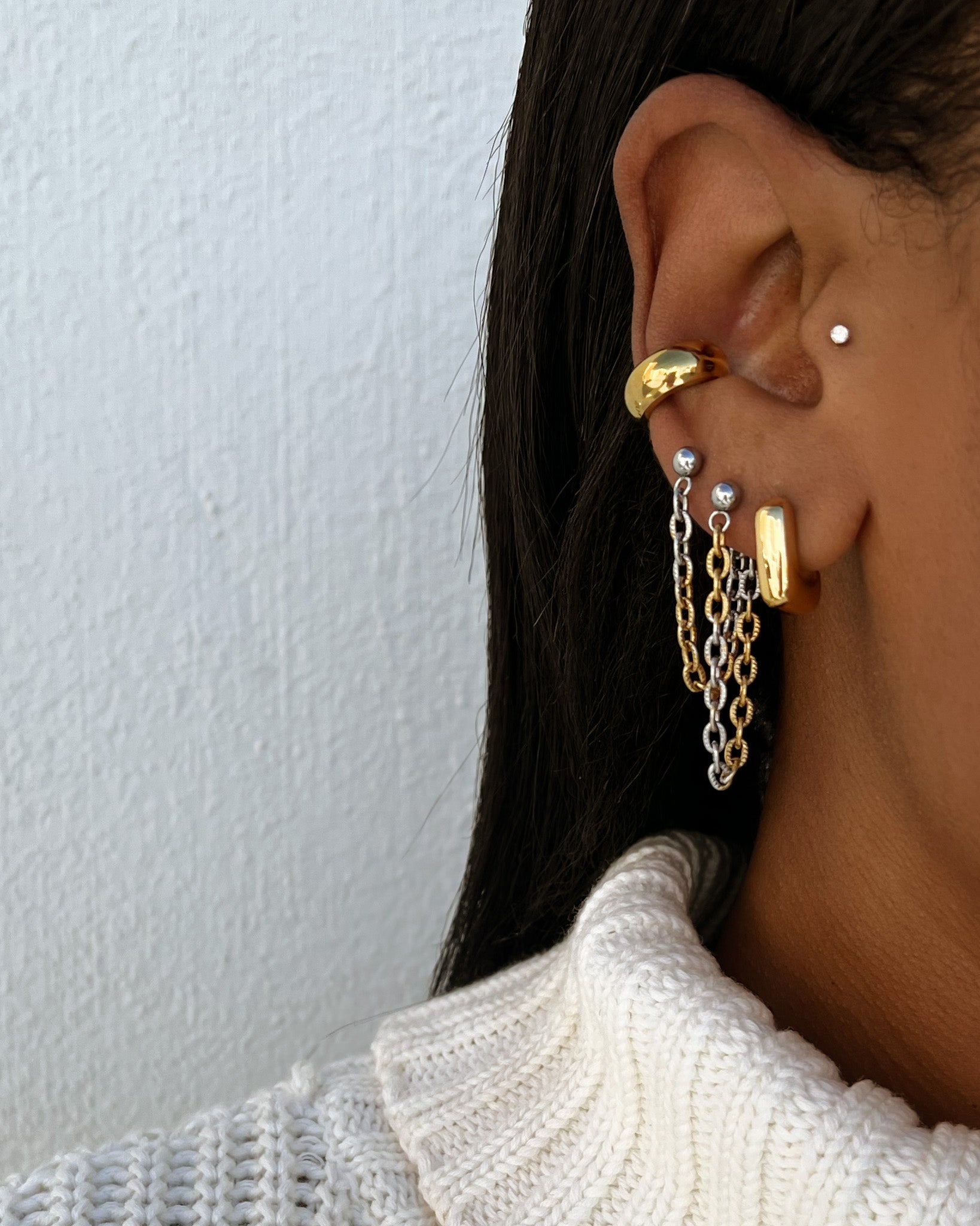 LAILA 1" CHAIN EARRINGS