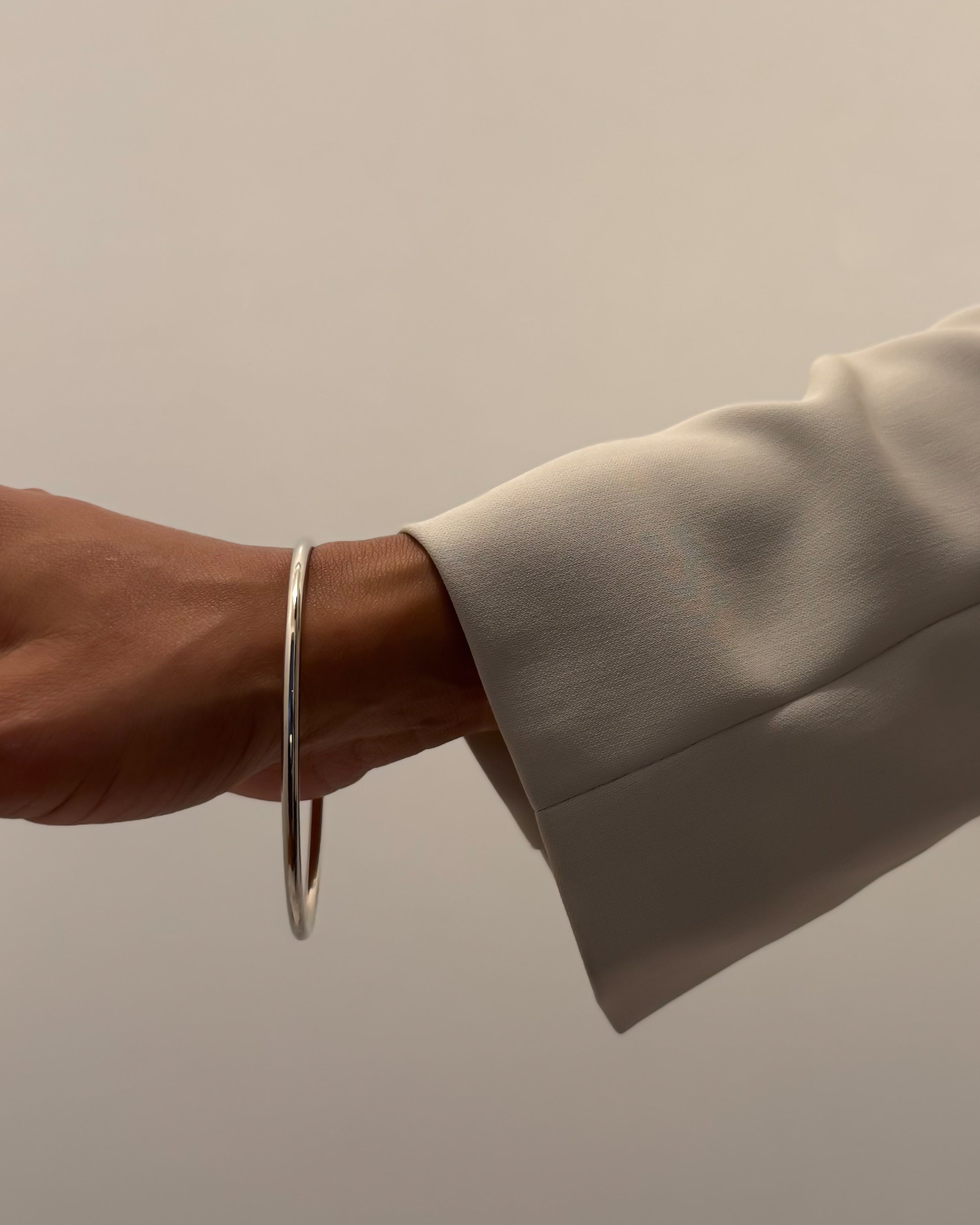 3MM BANGLE - SILVER