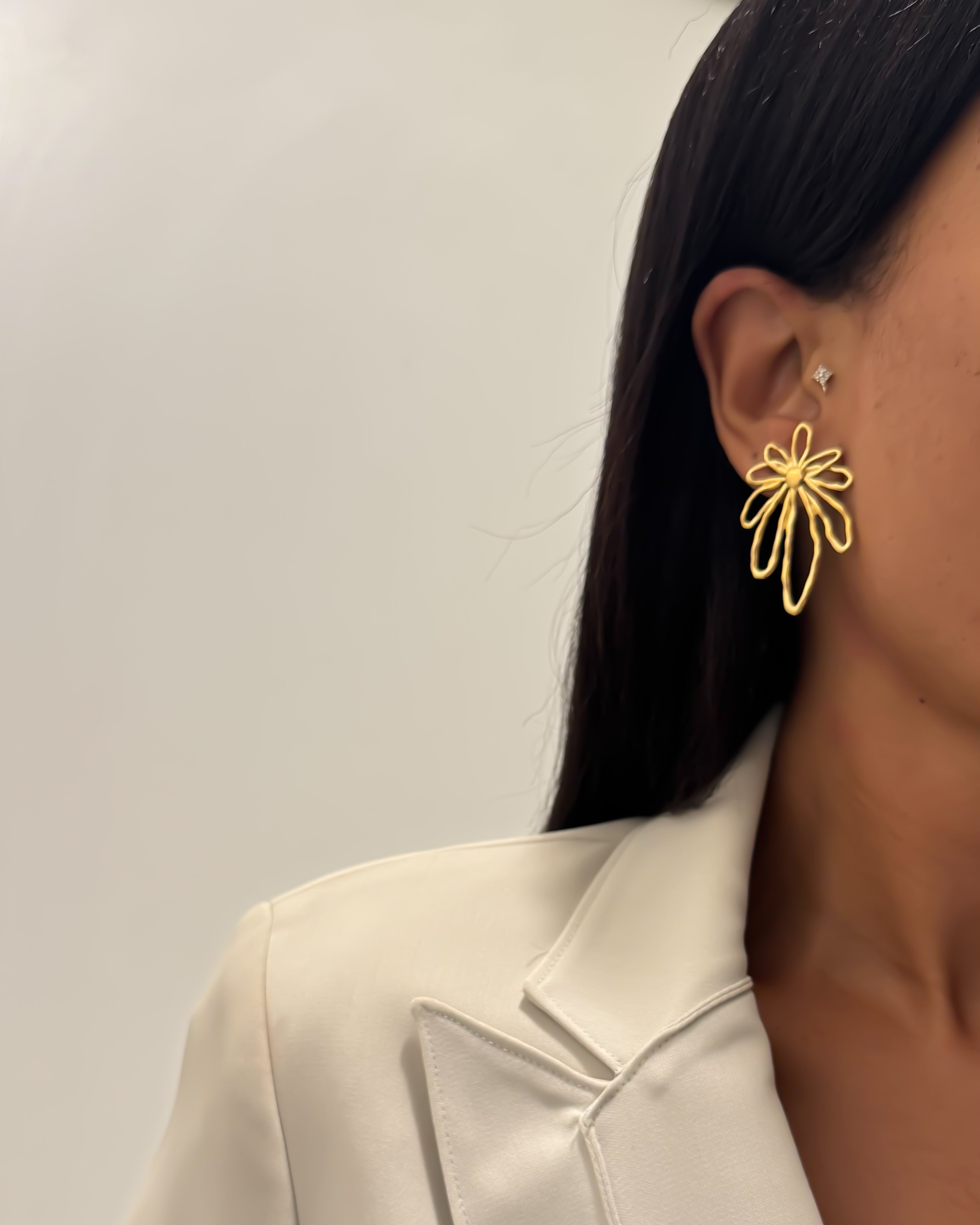 FLORAL EARRINGS