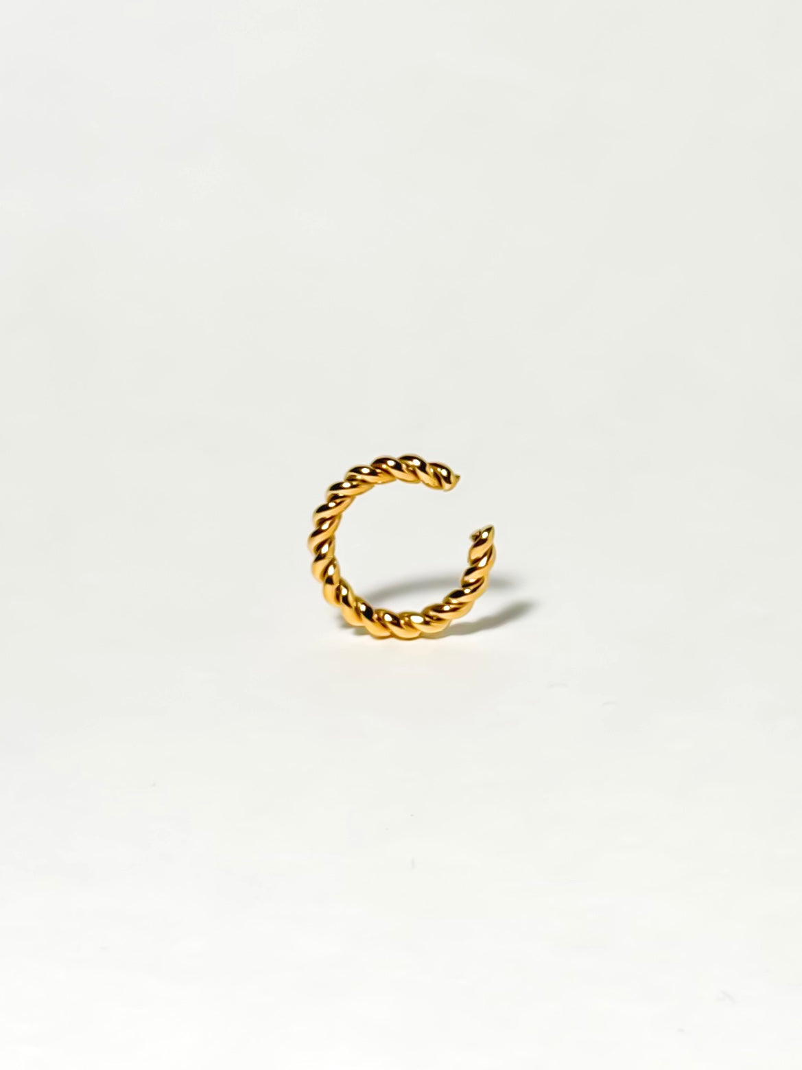 TWISTED EAR CUFF