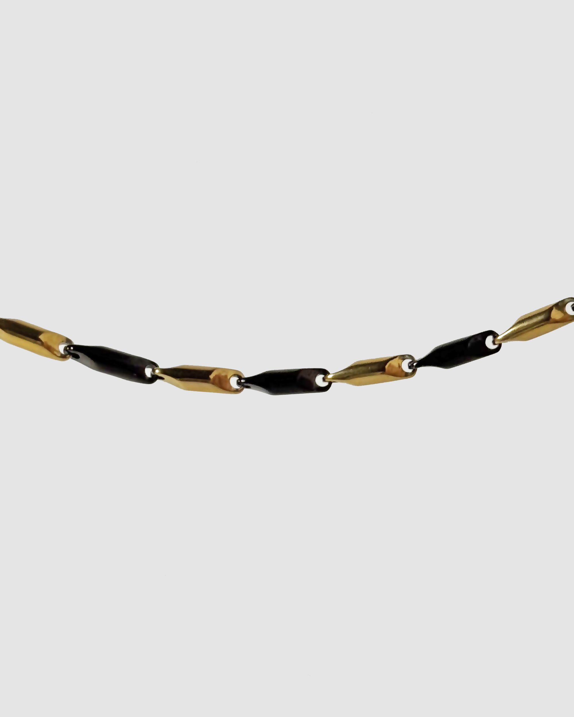 LYSA NECKLACE - BLACK/GOLD
